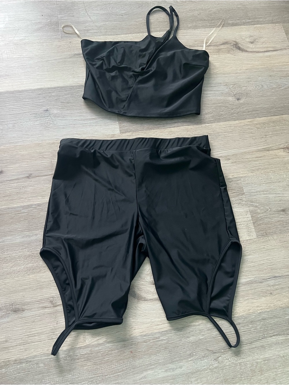 Black Women's Active Two-Piece Shorts & Crop Top Set
